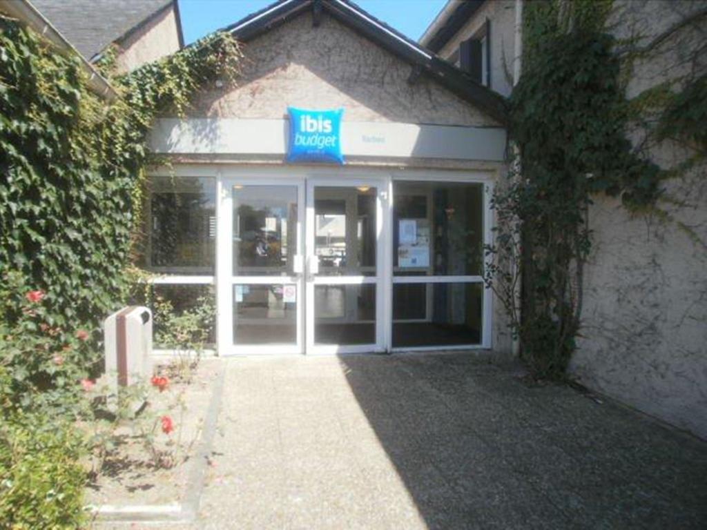 Ibis Budget Tarbes Exterior foto