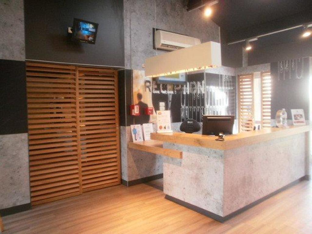 Ibis Budget Tarbes Exterior foto