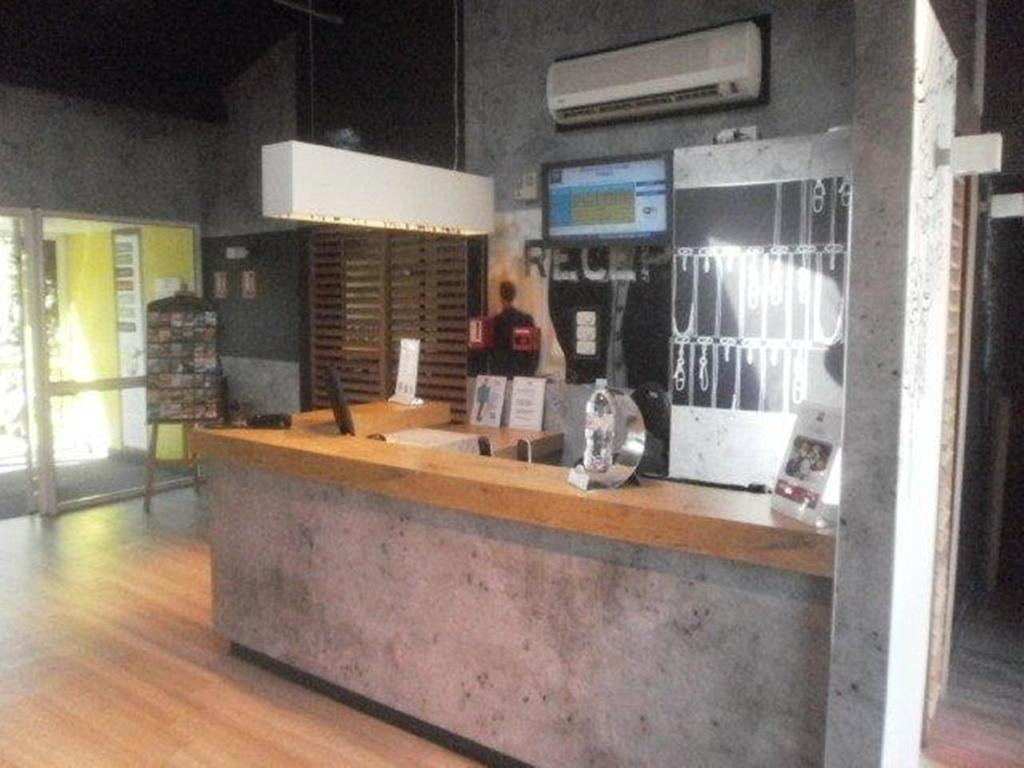 Ibis Budget Tarbes Exterior foto