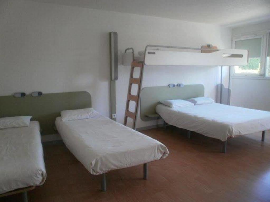 Ibis Budget Tarbes Exterior foto